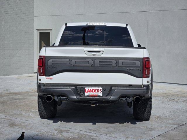 Photo of 2019 Oxford White Ford F-150