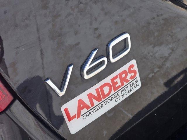 Photo of 2015 Ember Black Metallic Volvo V60