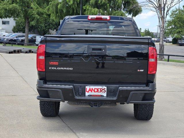 Photo of 2021 Black Chevrolet Colorado