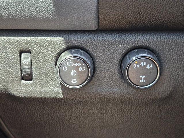 Photo of 2021 Black Chevrolet Colorado