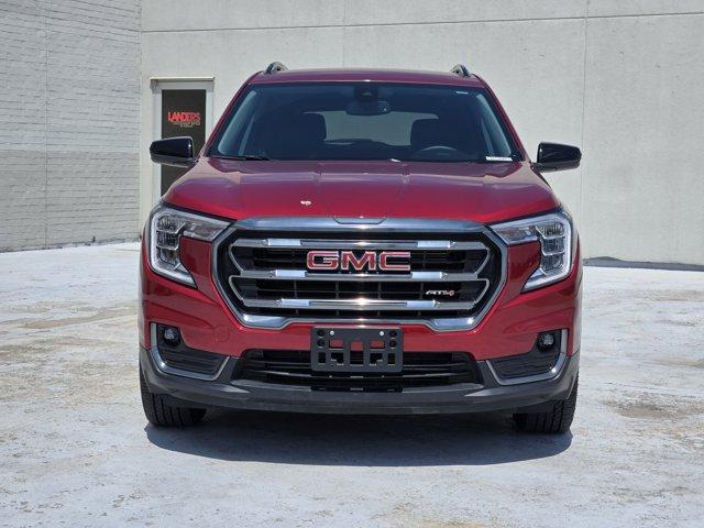 Photo of 2024 Volcanic Red Tintcoat GMC Terrain