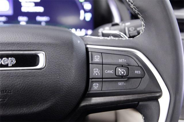 Photo of 2023 Bright White Clearcoat Jeep Grand Cherokee 4xe