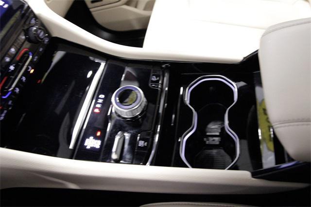 Photo of 2023 Bright White Clearcoat Jeep Grand Cherokee 4xe