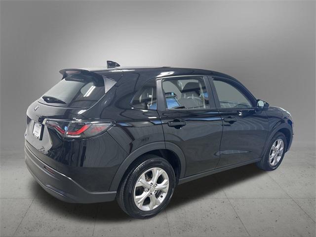 Photo of 2023 Crystal Black Pearl Honda HR-V