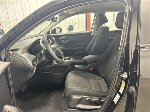 Photo of 2023 Crystal Black Pearl Honda HR-V