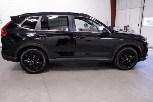Photo of 2025 Crystal Black Pearl Honda CR-V Hybrid