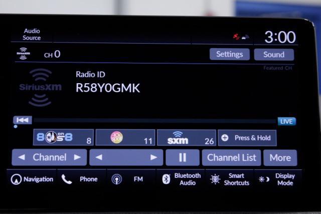 Photo of 2025 Crystal Black Pearl Honda CR-V Hybrid