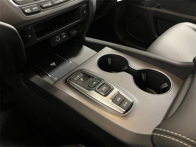 Photo of 2025 White Honda Ridgeline