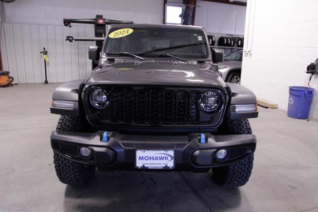 Photo of 2024 Granite Crystal Metallic Clearcoat Jeep Wrangler 4xe