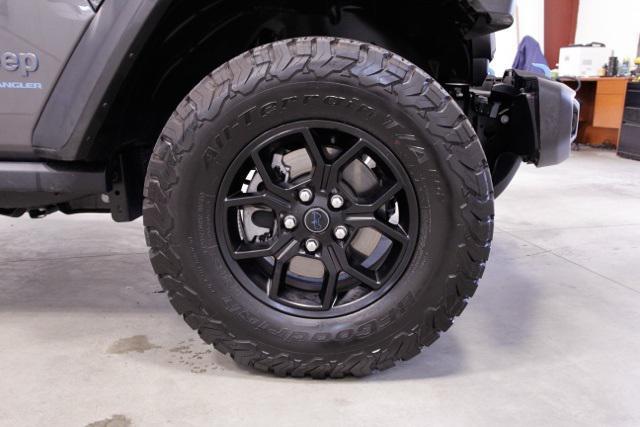 Photo of 2024 Granite Crystal Metallic Clearcoat Jeep Wrangler 4xe