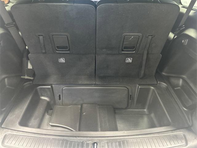 Photo of 2024 Bright White Clearcoat Jeep Grand Cherokee L