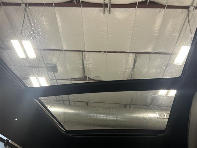 Photo of 2024 Bright White Clearcoat Jeep Grand Cherokee L