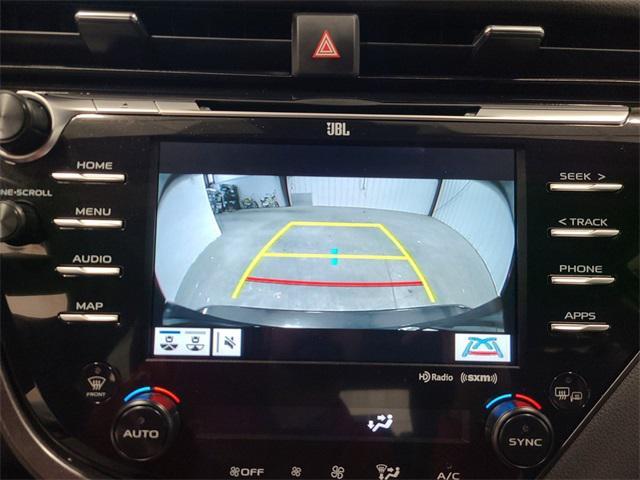 Photo of 2019 Brownstone Toyota Camry Hybrid