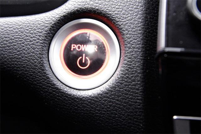 Photo of 2021 Platinum White Pearl Honda CR-V Hybrid