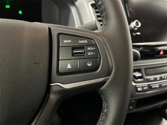 Photo of 2025 Gray Honda Ridgeline
