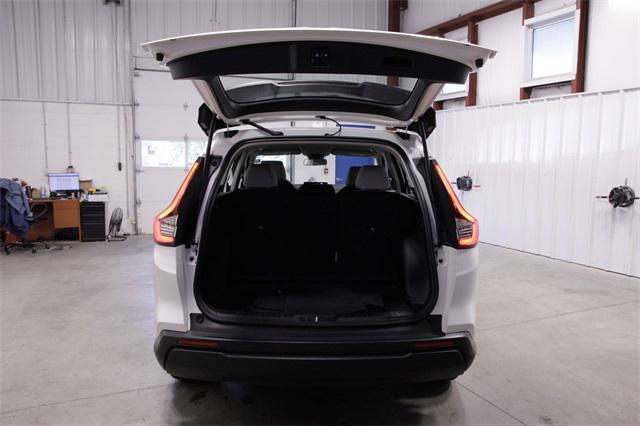 Photo of 2023 Platinum White Pearl Honda CR-V