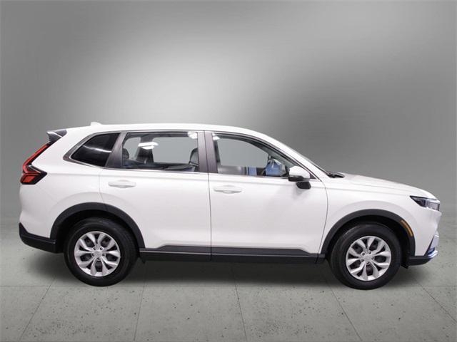 Photo of 2023 Platinum White Pearl Honda CR-V