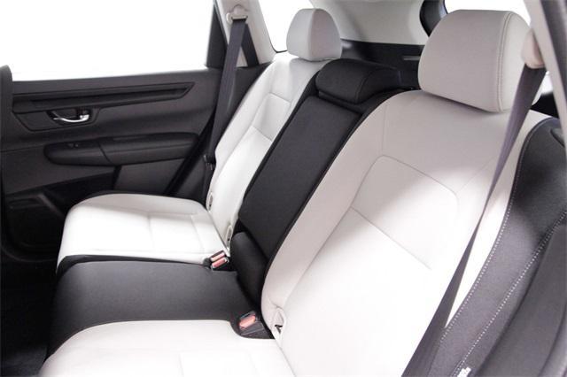 Photo of 2023 Platinum White Pearl Honda CR-V