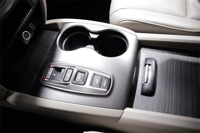 Photo of 2022 Platinum White Pearl Honda Pilot