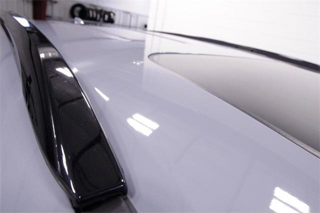 Photo of 2022 Sonic Gray Pearl Honda Pilot