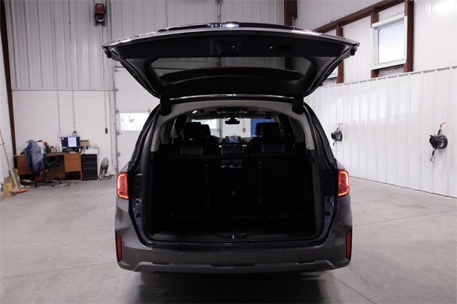 Photo of 2025 Modern Steel Metallic Honda Odyssey