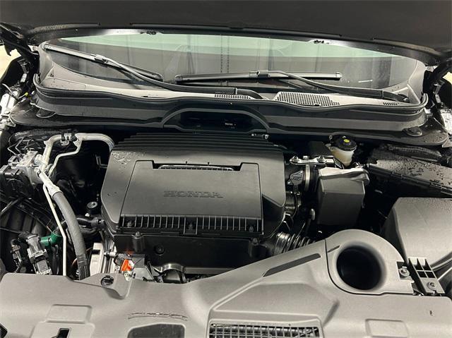 Photo of 2025 Black Honda Pilot