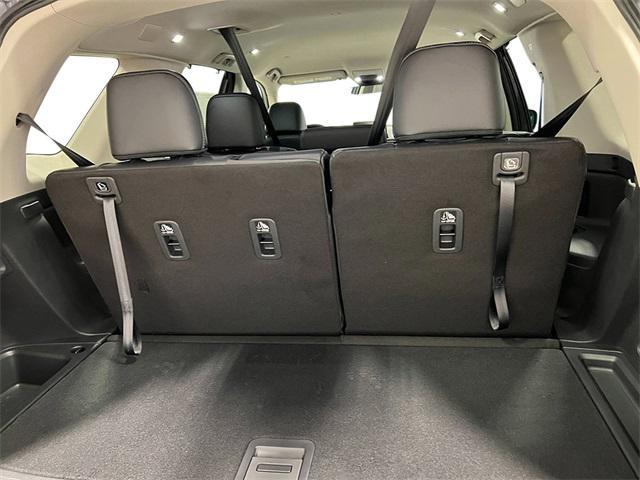 Photo of 2025 Black Honda Pilot