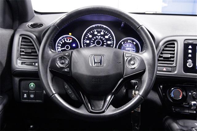 Photo of 2022 Platinum White Pearl Honda HR-V