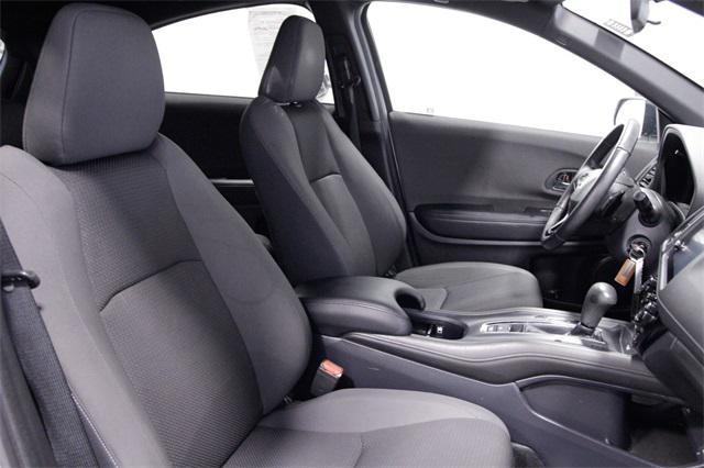 Photo of 2022 Platinum White Pearl Honda HR-V