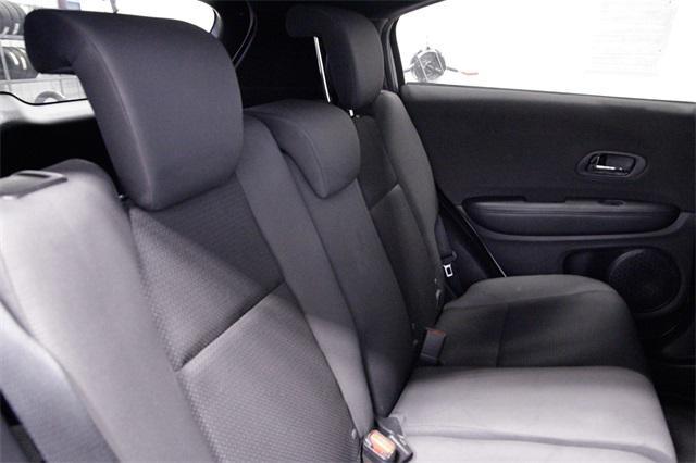 Photo of 2022 Platinum White Pearl Honda HR-V