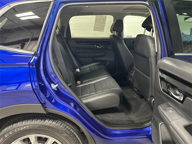 Photo of 2024 Still Night Pearl Honda CR-V