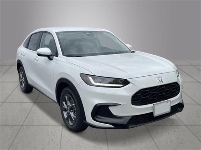Photo of 2026 White Honda HR-V