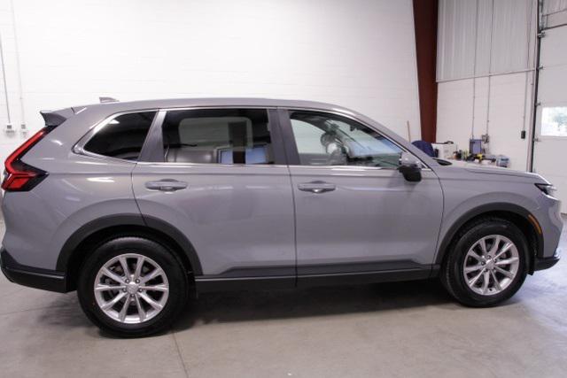 Photo of 2024 Urban Gray Pearl Honda CR-V