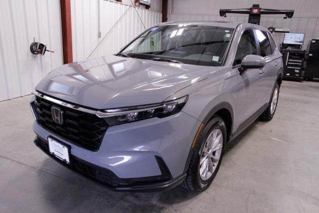 Photo of 2024 Urban Gray Pearl Honda CR-V