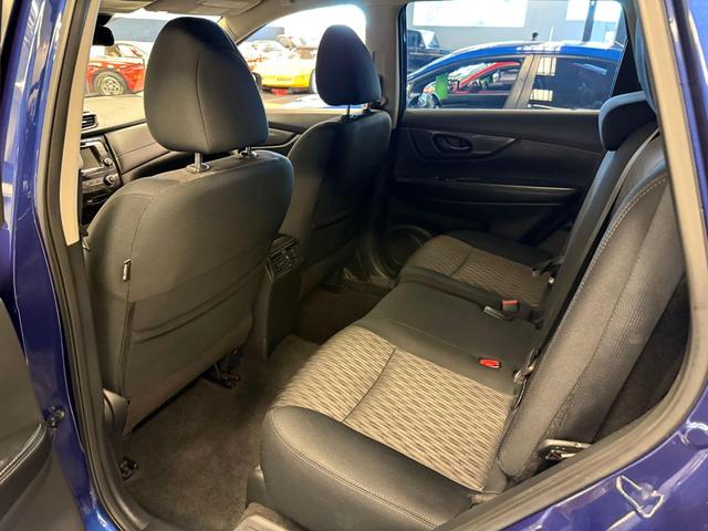 Photo of 2020 Caspian Blue Metallic Nissan Rogue