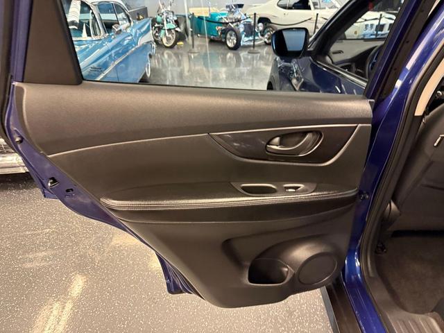 Photo of 2020 Caspian Blue Metallic Nissan Rogue