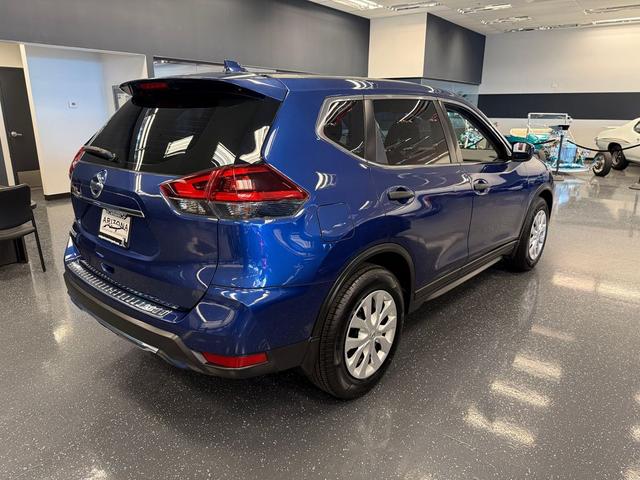 Photo of 2020 Caspian Blue Metallic Nissan Rogue
