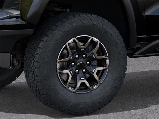 Photo of 2025 Black Chevrolet Colorado