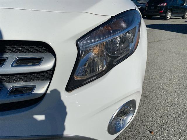 Photo of 2020 Polar White Mercedes-Benz GLA 250