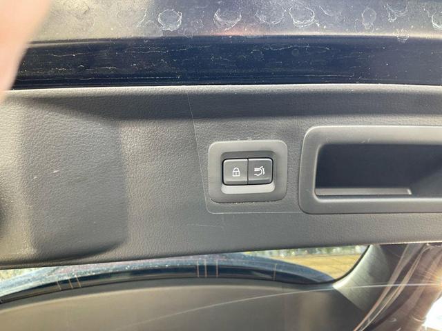 Photo of 2025 Jet Black Mica Mazda CX-50