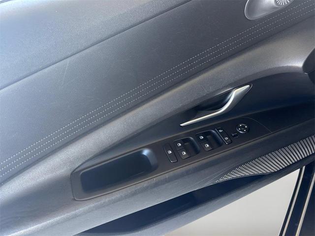 Photo of 2023 Portofino Gray Hyundai ELANTRA