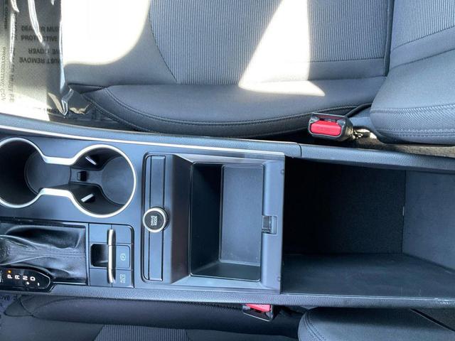 Photo of 2023 Everlasting Silver Kia K5
