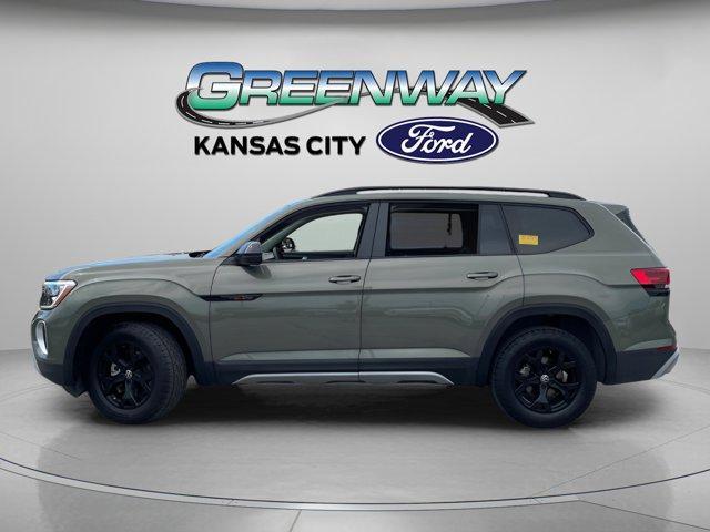 Photo of 2024 Avocado Green Volkswagen Atlas