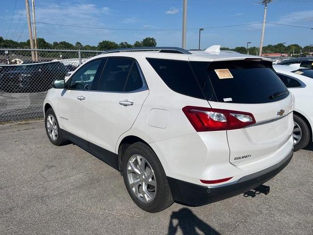 Photo of 2021 Iridescent Pearl Tricoat Chevrolet Equinox