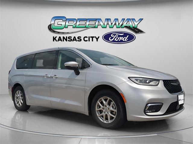 2023 Chrysler Pacifica