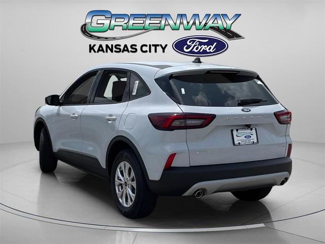 Photo of 2025 Space Silver Ford Escape