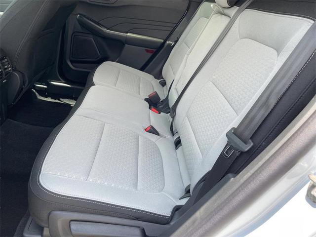 Photo of 2025 Space Silver Ford Escape