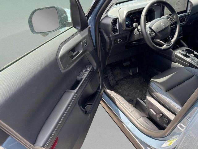 Photo of 2025 Azure Gray Metallic Ford Bronco Sport