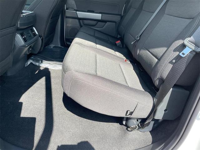 Photo of 2025 Oxford White Ford F-150