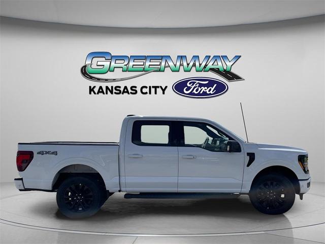 Photo of 2025 Oxford White Ford F-150